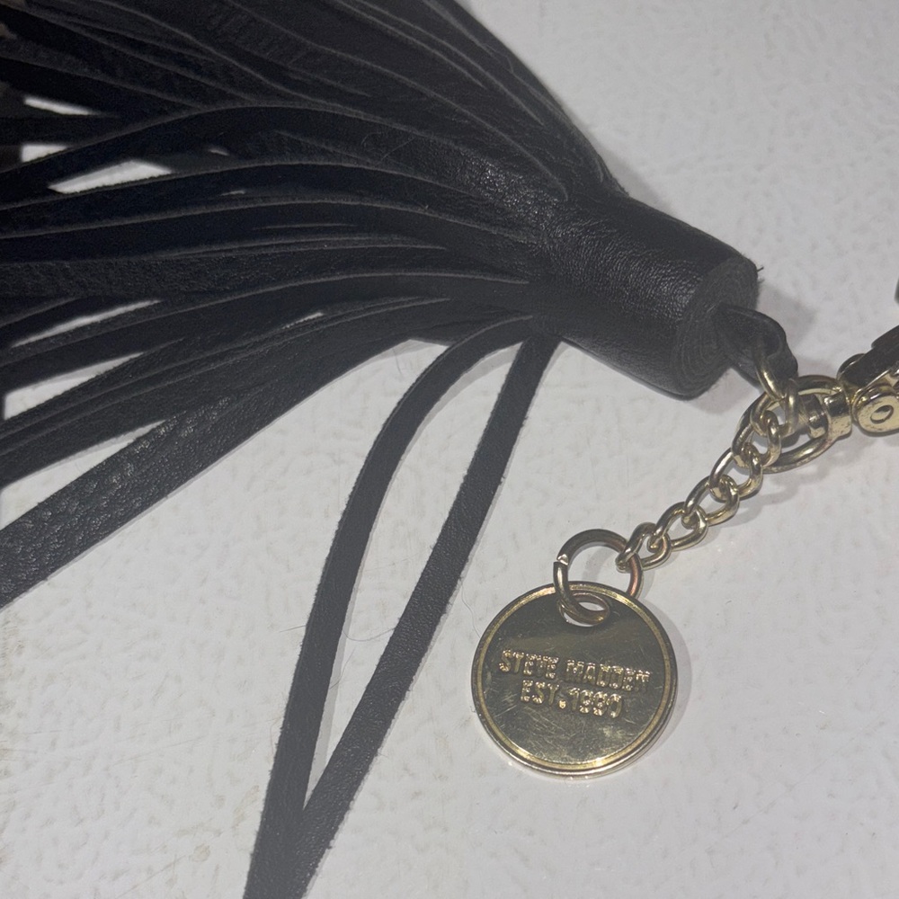 Steve Madden Brown Crossbody Bag with Black Tassel - Picture 5 of 9